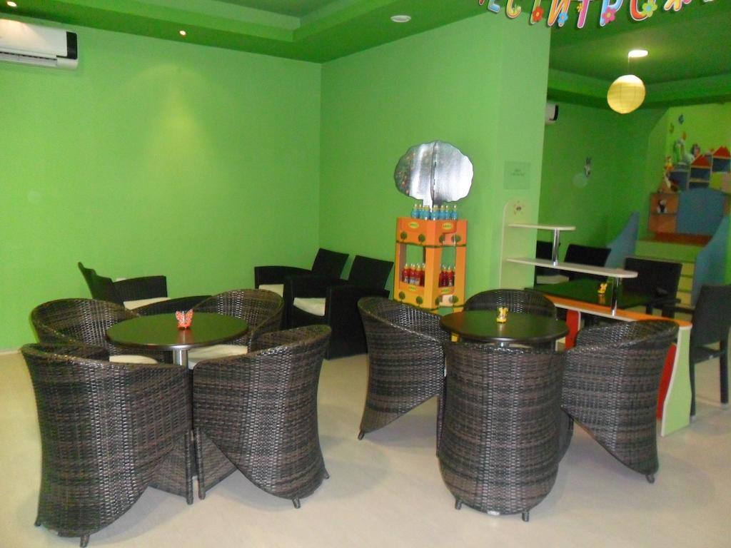 Hotel Bulgaria Петрич Экстерьер фото
