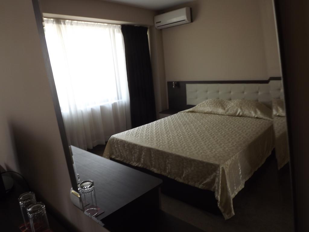 Hotel Bulgaria Петрич Номер фото